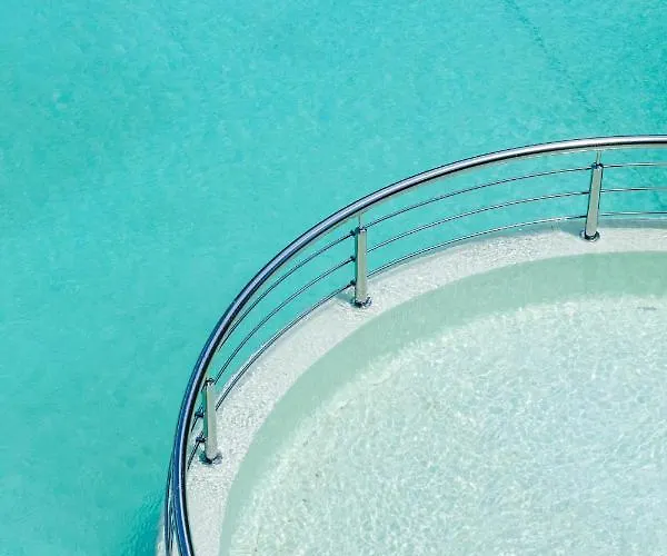 Apart Otel La Isola 3*