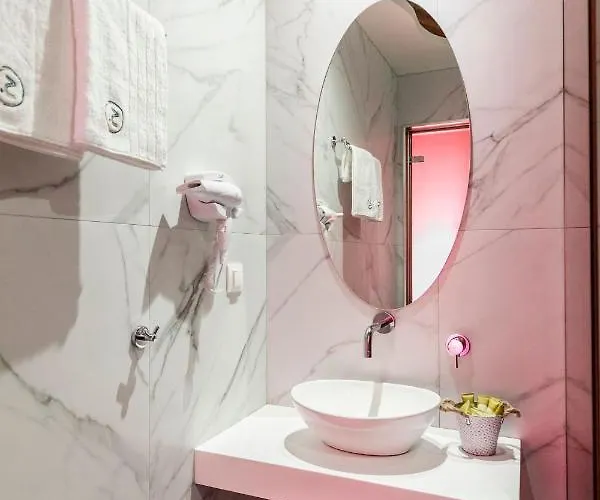 La Isola Apart Otel 3*