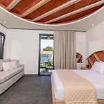 La Isola 3* Σκάλα Ποταμιάς