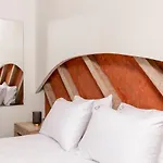 La Isola Ξενοδοχείο με διαμερίσματα