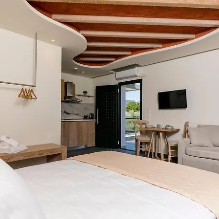 La Isola Aparthotel