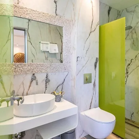Apartahotel La Isola
