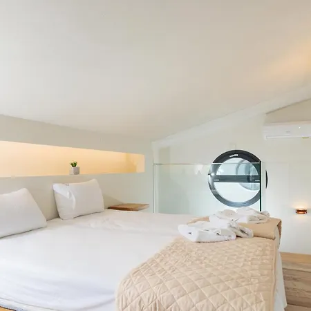 Aparthotel La Isola *