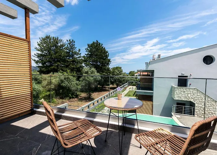 La Isola Szkála Potamiász