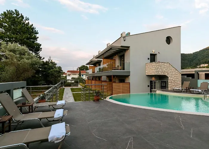 La Isola Σκάλα Ποταμιάς